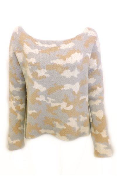 Central Park West - Camo Sweater - Camel